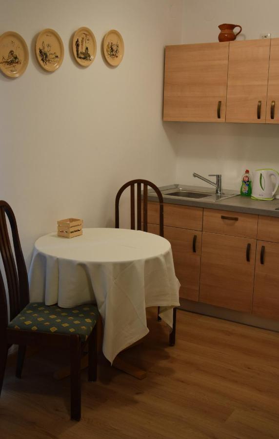 Rooms Ribnikar Postojna Eksteriør billede